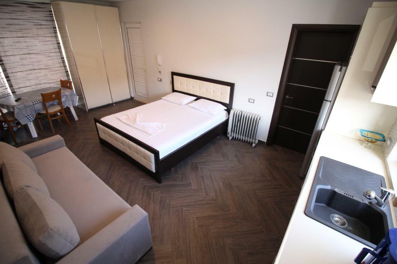 Apartments & Studios Ardian-Mandi Sarande-Albania 外观 照片